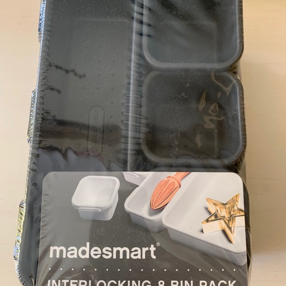 Storage bins - Picture 4 of 4